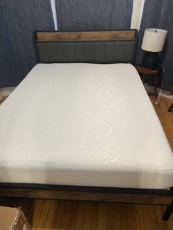 Sealy Memory Foam Mattress Brand New
