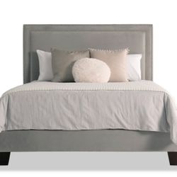 Tremont Queen Gray Upholstered Bed