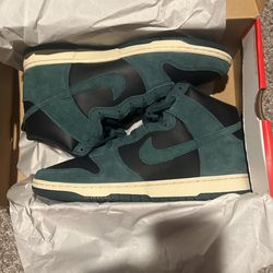 Nike Dunks