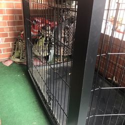 XL WOODEN AND METAL DOG CRATE