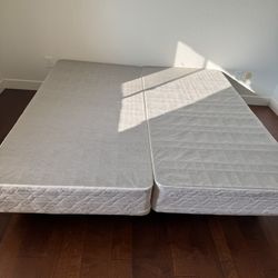 King Size 9”Box Spring Very Clean Good Condition 