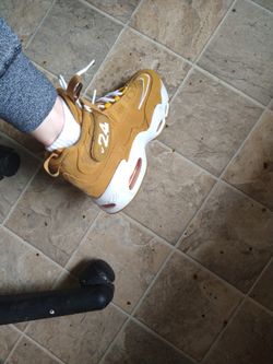 Ken Griffey April 2022 4.5