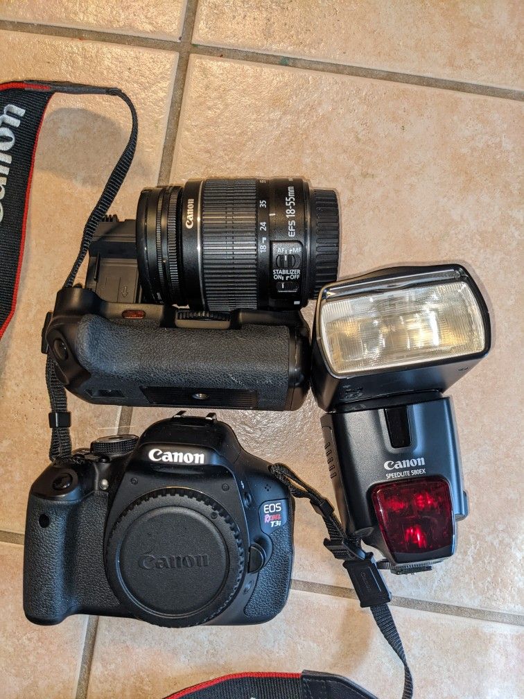 Canon t3i With Kit Lens, Battery Grip, And Flash For Beginners for Sale