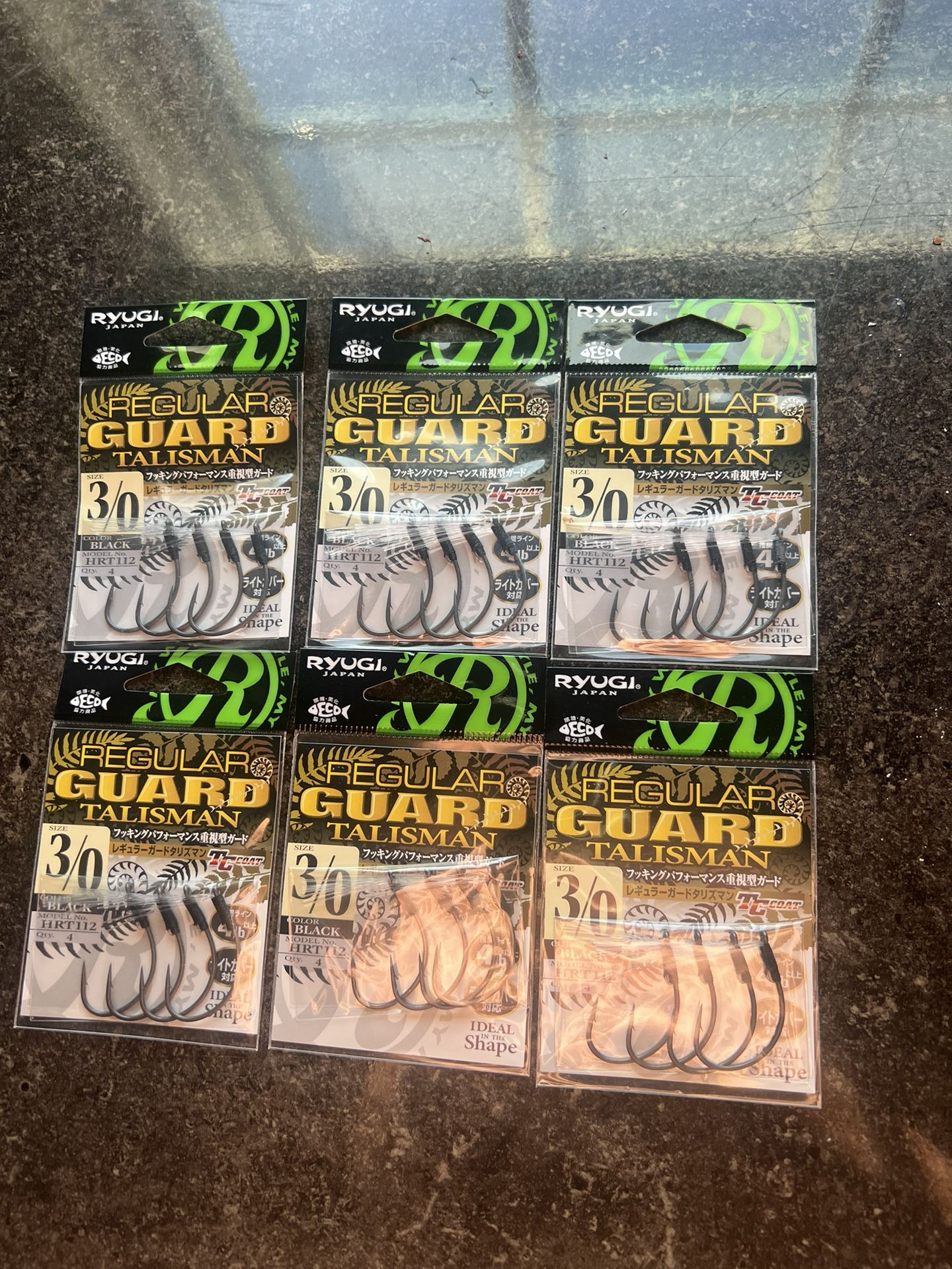 Weed less 3/0 New 24 Count Bass Fishing Hooks
