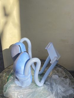 Molo Neck Phone Holder