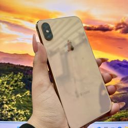 IPhone XS 64GB UNLOCKED💛