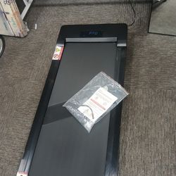 Auto Inclineing Treadmill 