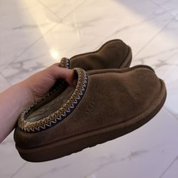 Uggs 6