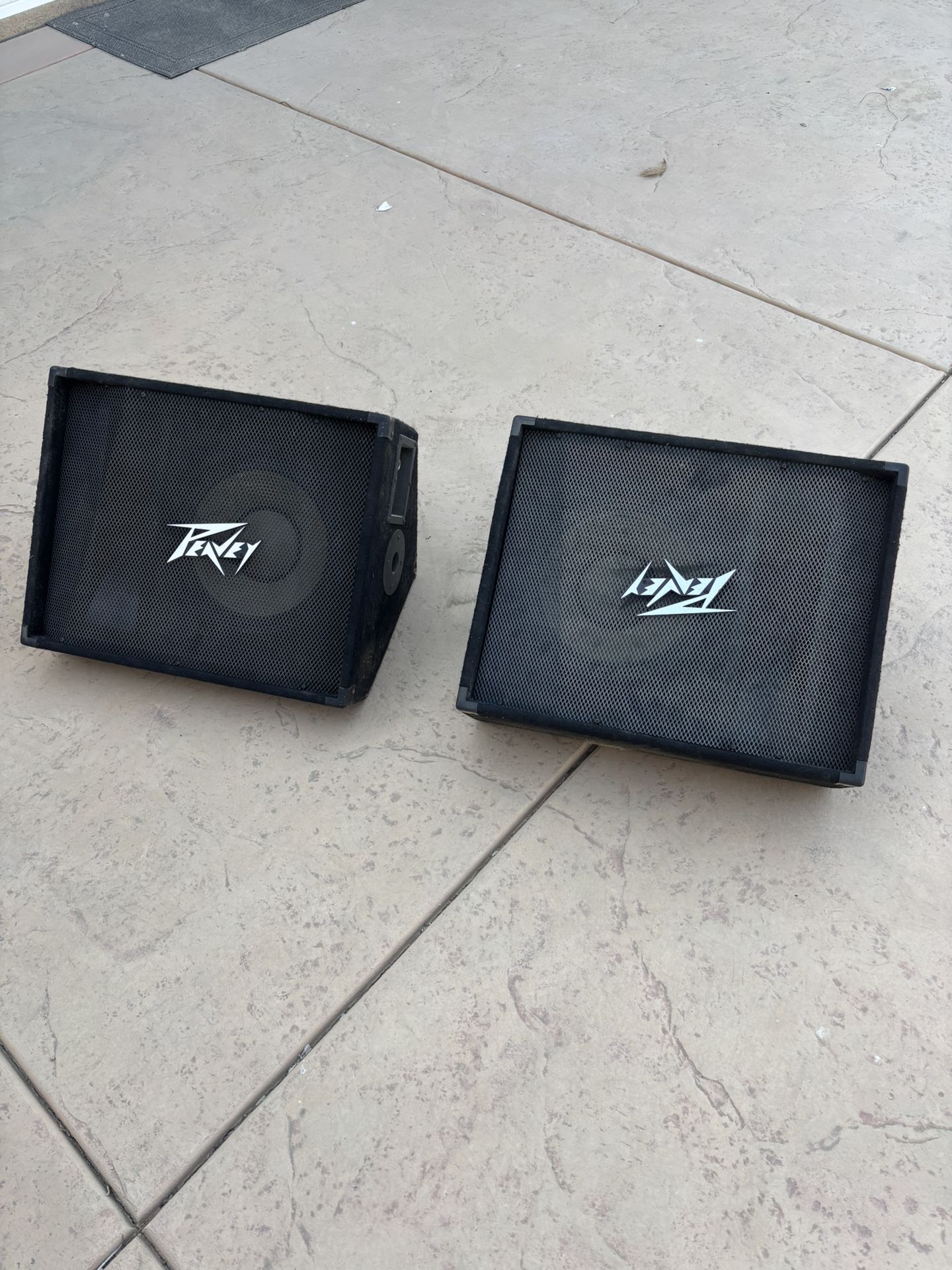 Pevey Speakers