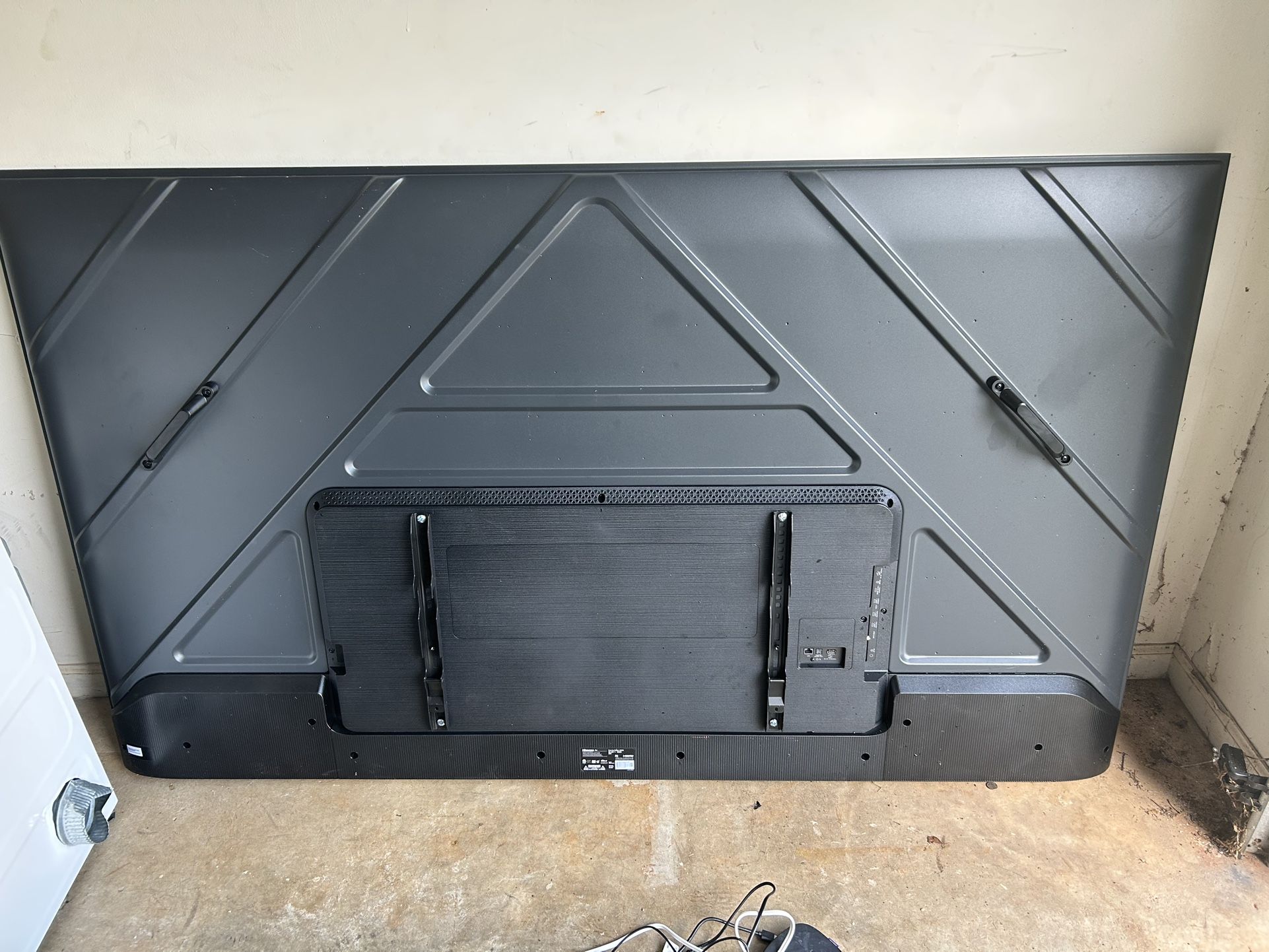 Hisense 85in