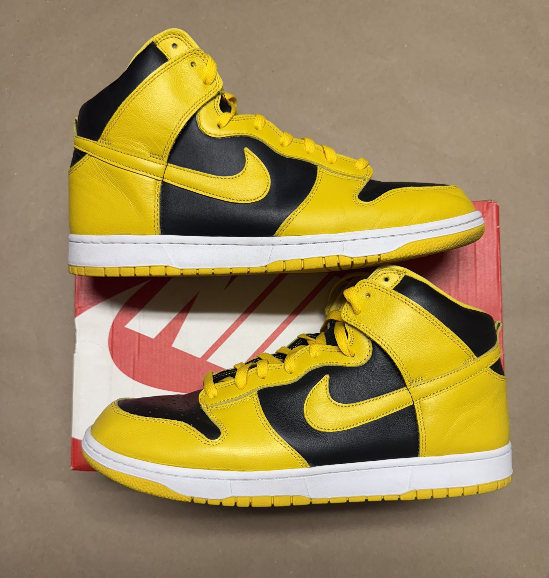 Nike Dunk High SP Iowa SB Retro men’s size 14 shoes Rare!