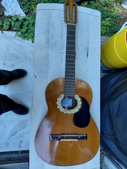 Roberto Acha Gerónimo "La Esmeralda" Concert Classical Guitar – Made in Paracho, Mexico
