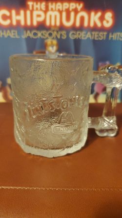 1995 McDonald's flintstones glass cup