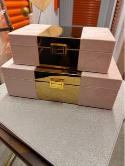 Z Gallerie Box Set