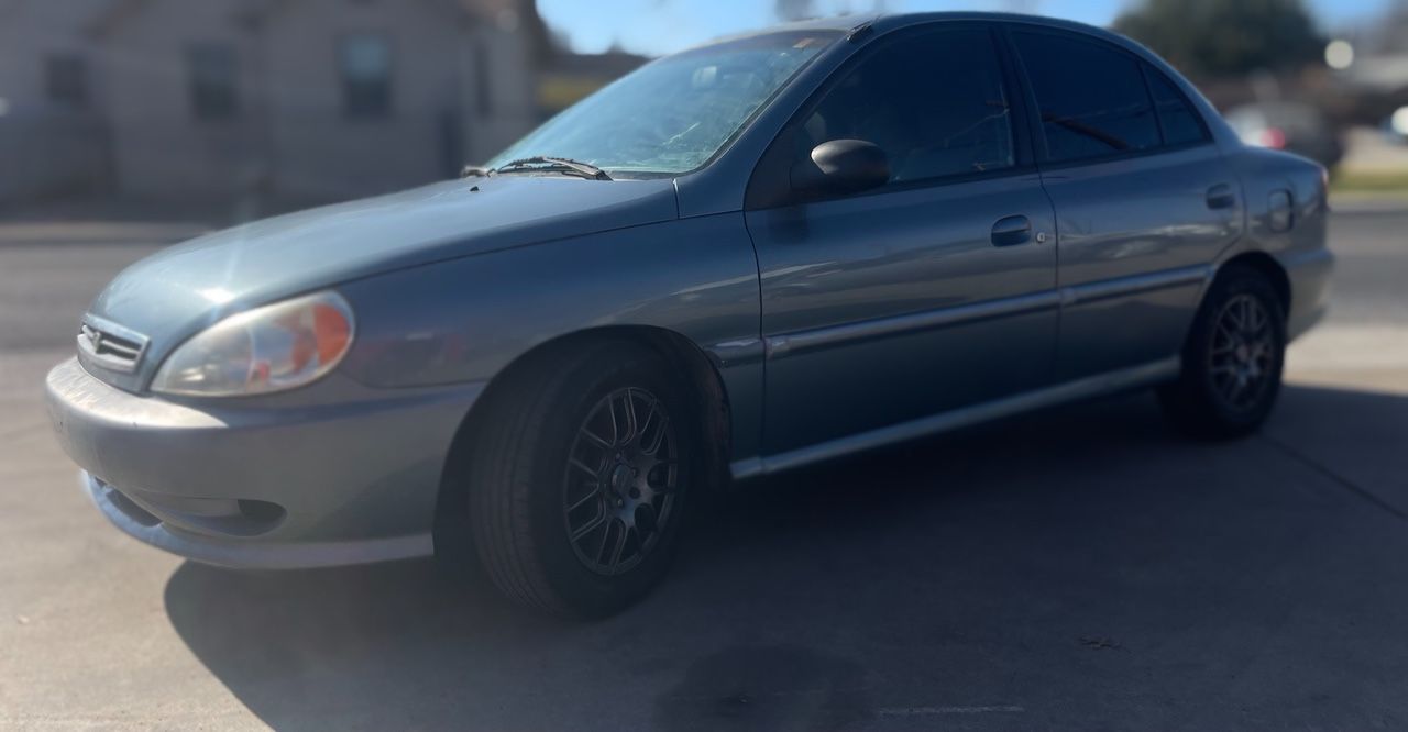 2002 Kia RIO for Sale in San Antonio, TX - OfferUp