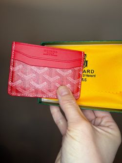 Cardholders with box.