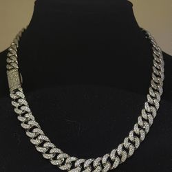 12mm 20inch Iced Out Silver High Quality Moissanite Cuban Link Chain