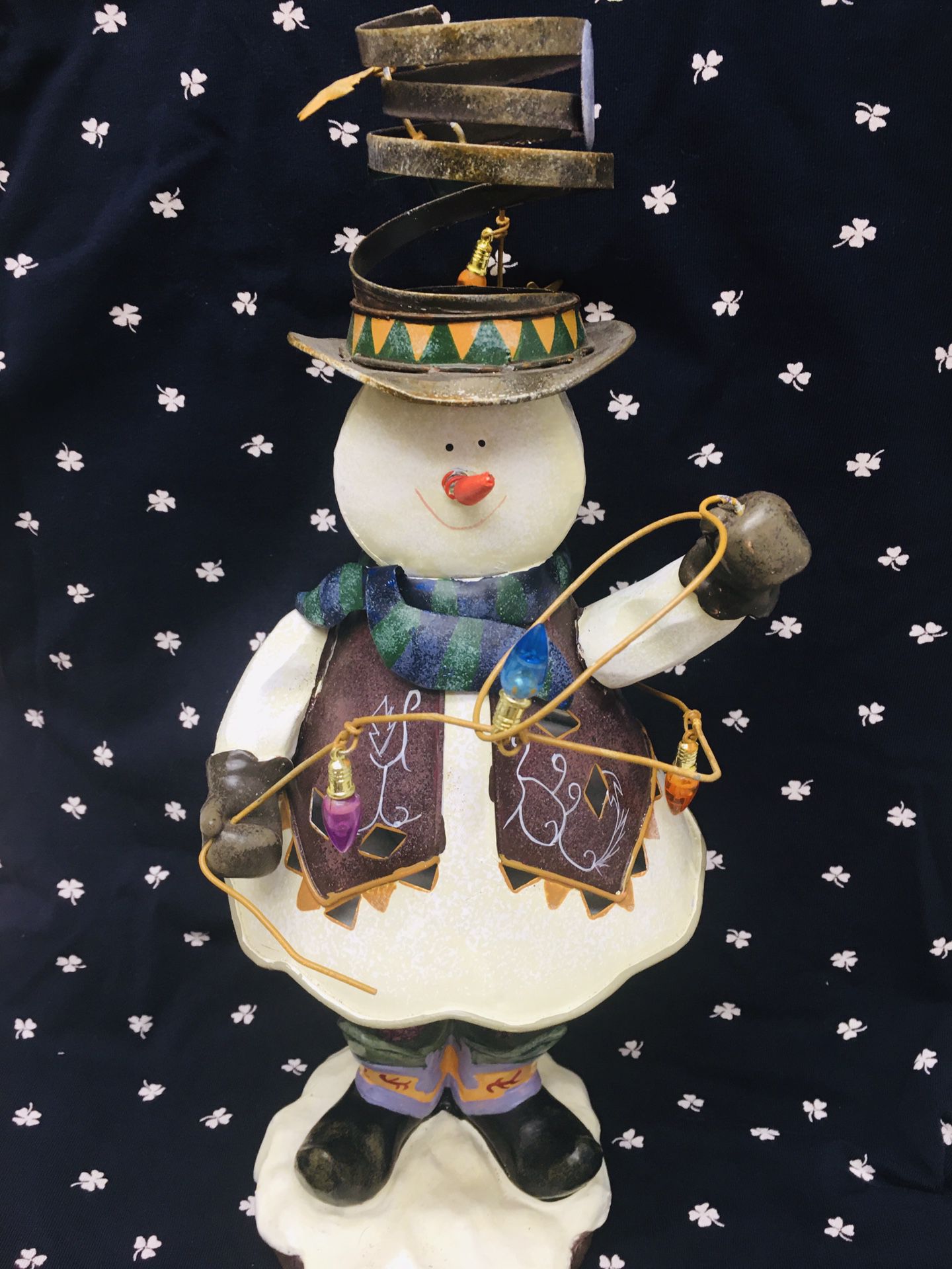 Vintage Big Tin (12) hight ⛄️ Snowman Lantern Snowman 🕯 candle holder Christmas Figurine!