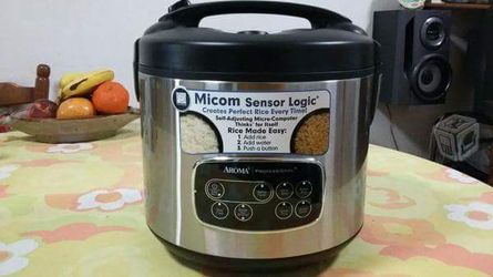Aroma Professional Rice Cooker with Micom Sensor logic for Sale in Santa  Clara, CA - OfferUp