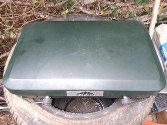 2 burner folding propane stove 3&1/2 tanks propane& refill adapter