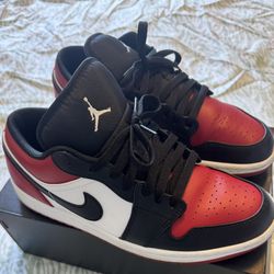 Nike Air Jordan 1 Size 8.5 Men Used Low Bred Tow 553558-612