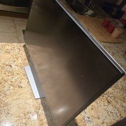 Dell Ultrasharp 27 4K Thunderbolt Hub Monitor U2725QE