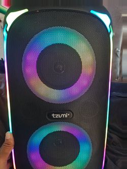 Tzumi super bass