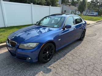 2011 BMW 3-Series Sedan