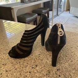 Michael Kors Platform Heels 8M
