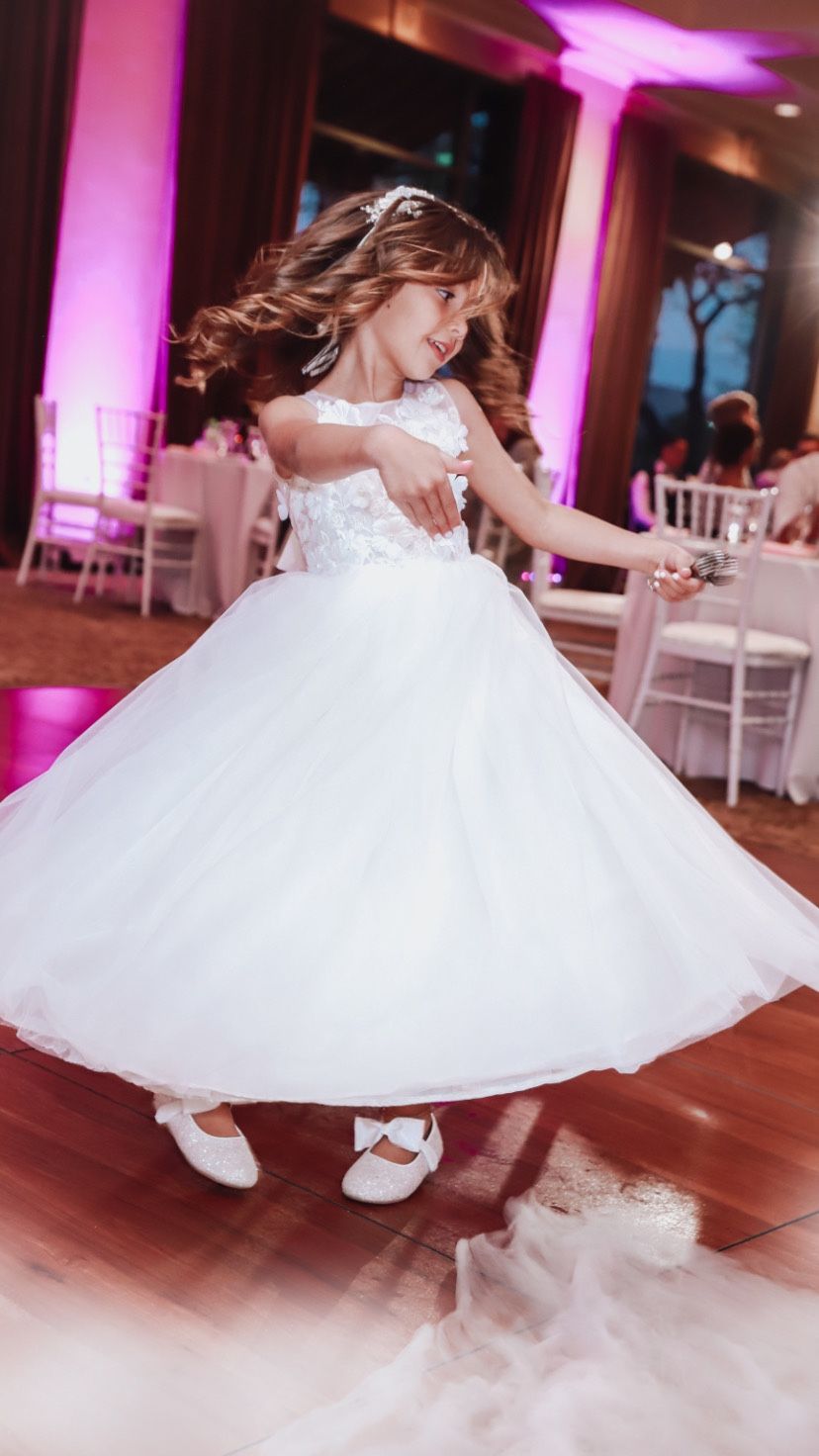 Wedding Dress And Flower Girl Dress