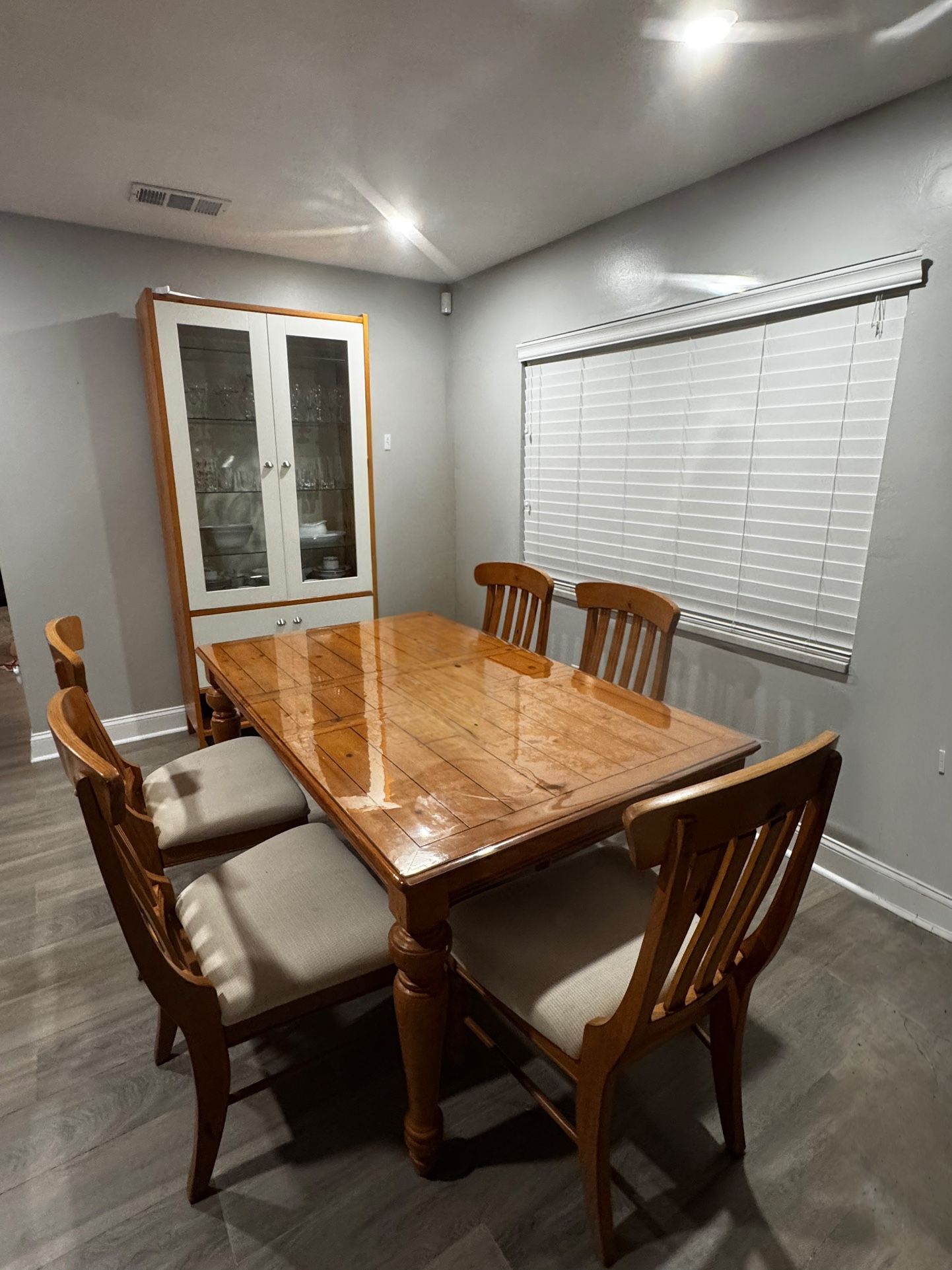 Solid Wood Dining Table, Hutch And 5 Chairs