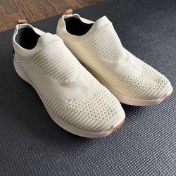 Vessi Every Day Move Slip On - Size M11