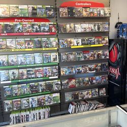 Old PC Game Collection for Sale in Hollywood, CA - OfferUp