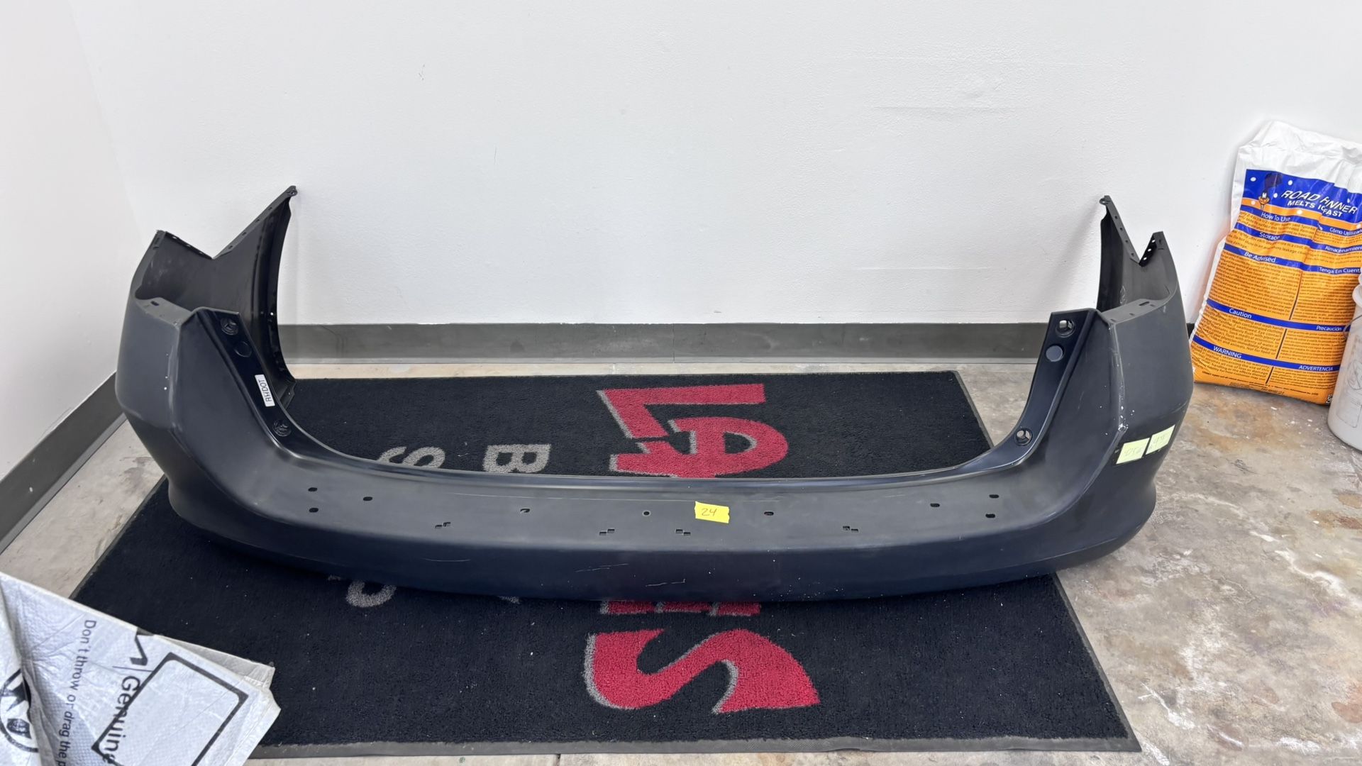 2005-2010 Honda Odyssey Rear Bumper Cover