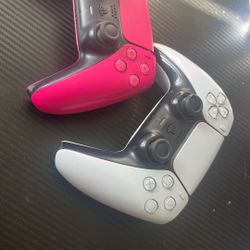 40$ FOR 2 PS5 CONTROLLERS (left joy stick stick-drift, but is fixable with help of a repair store)