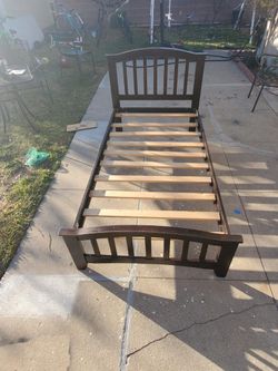 Twin Bed