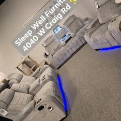 ✨️Reclining Sectionals Sofas ✨️ Furniture Sectionals, Bedrooms, Dining Avail