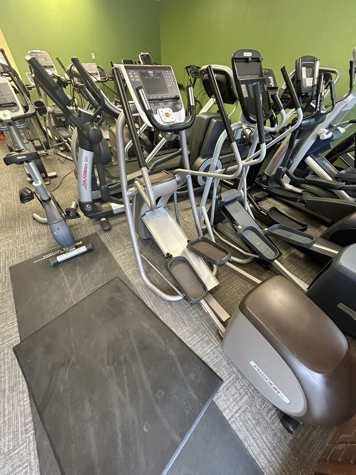 Precor Efx 5.37 Elliptical
