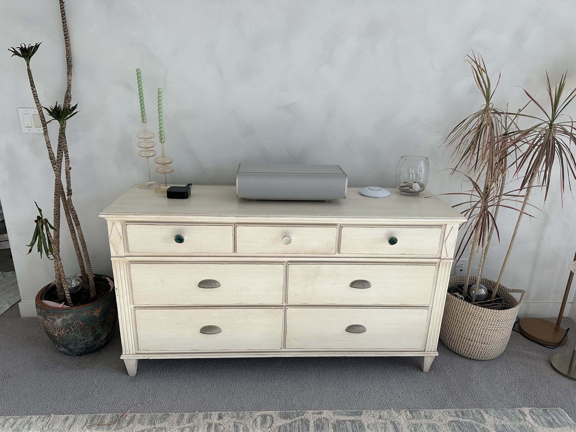 7-drawer Ethan Allen Dresser (Must go!)