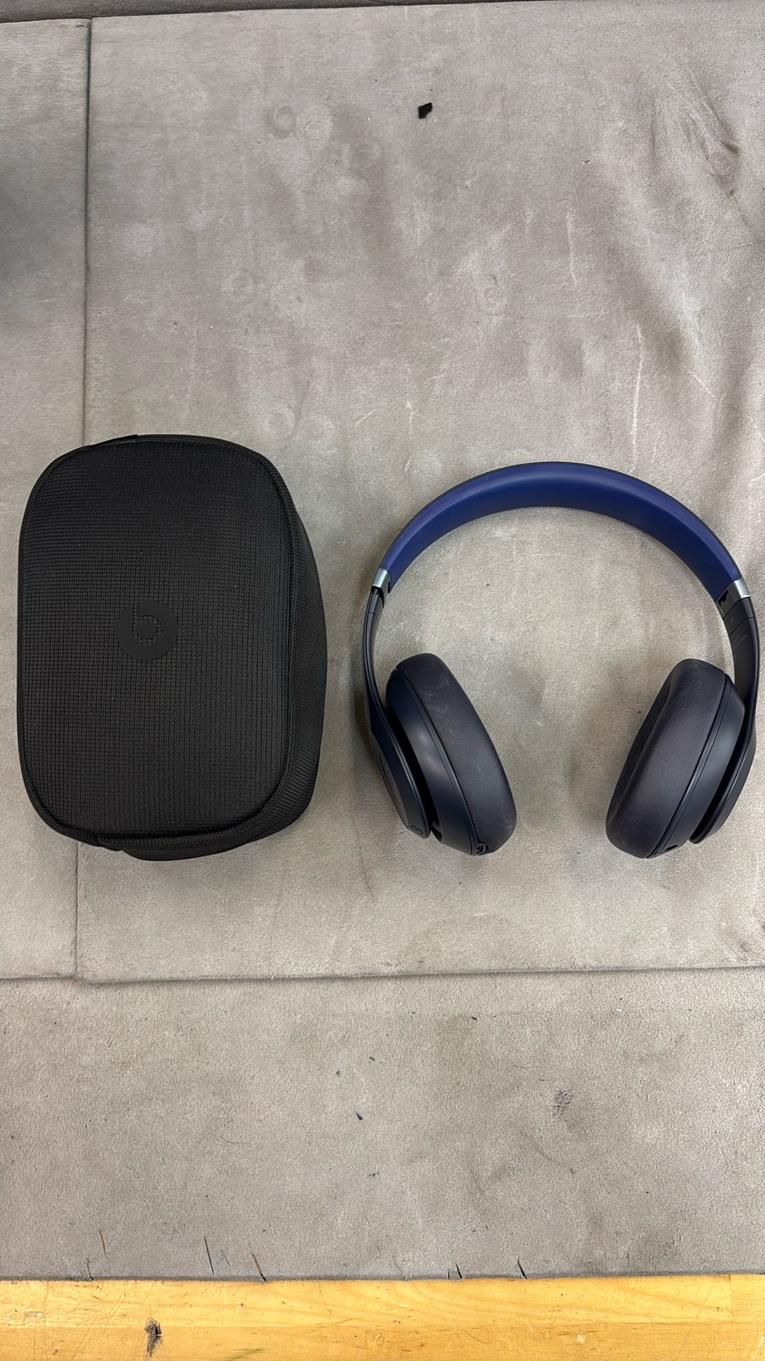 Beats Studio Pro