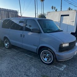 2001 Chevrolet Astro