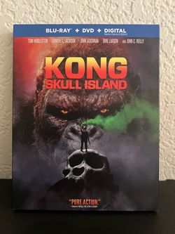 Kong Skull Island Blu-Ray/DVD. Slipcover. No digital. Used.