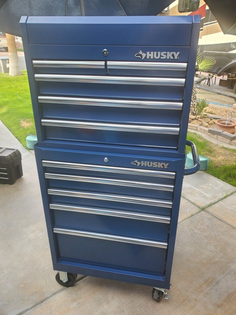 Brand New/ HUSKY Rolling Tool Box 🧰