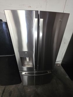 GE ENERGY STAR 17.5 Cu. Ft Counter-Depth French-Door Refrigerator