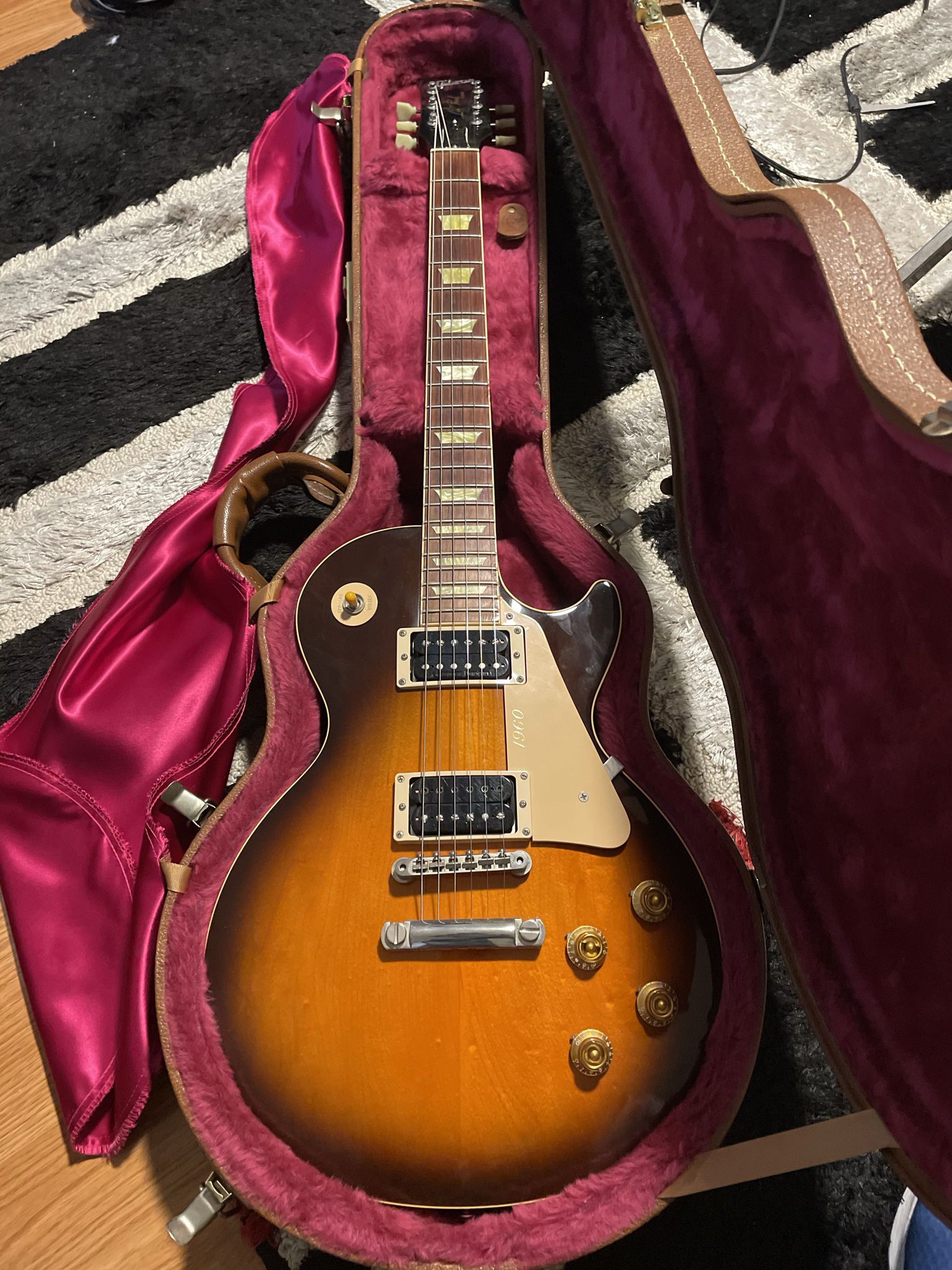 2001 Gibson Les Paul Cinnamon Burst
