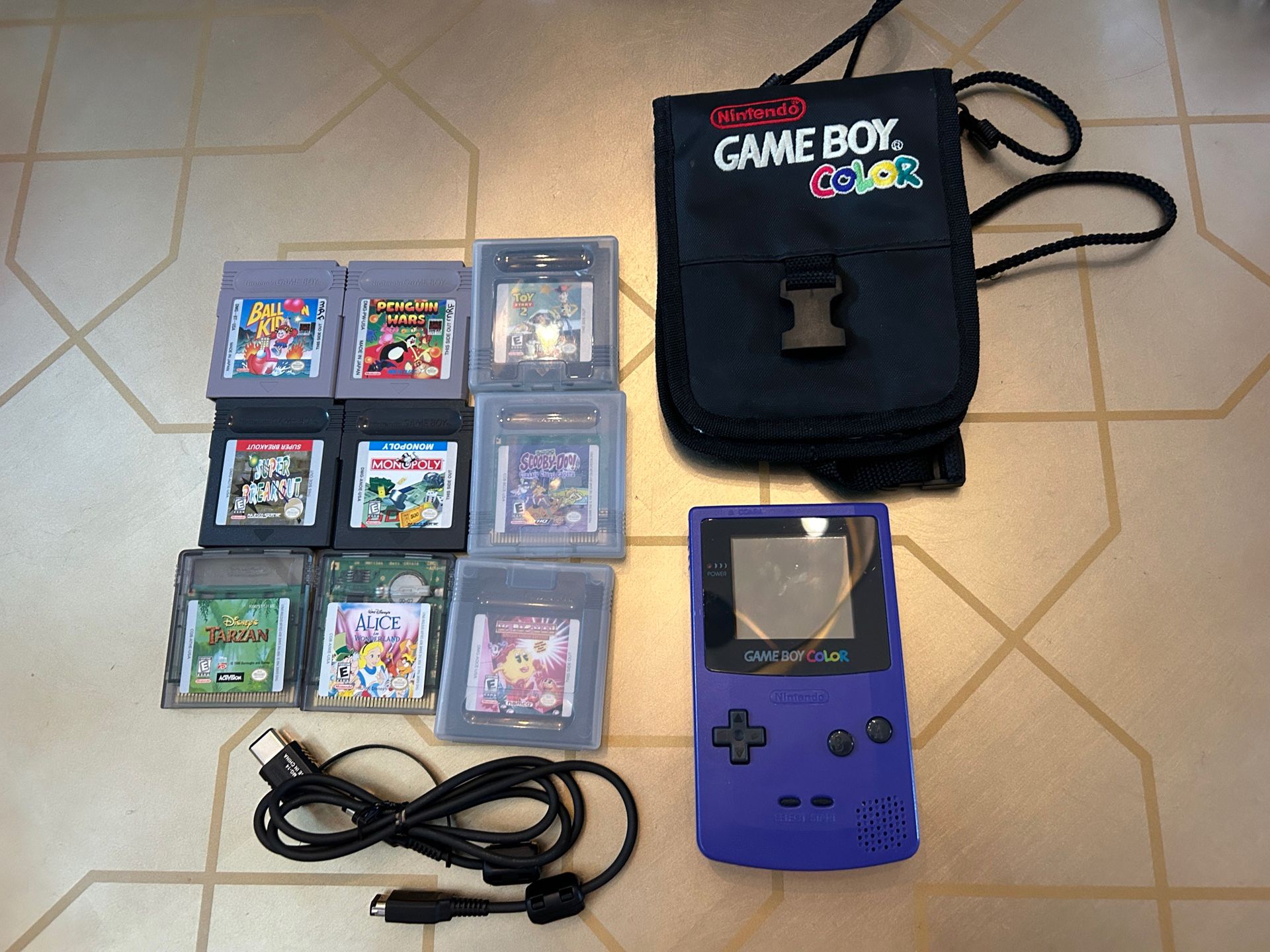 Nintendo Gameboy Color Purple with Games and Case