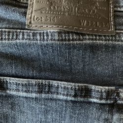 Levis Dark Blue Size 32x 34