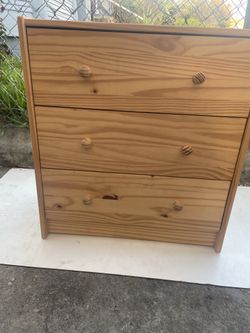 Dresser