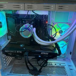 Gaming beast Ryzen 7 7700x 32GB Ram ddr 5 6000 2TB Nvidia Rtx 5070