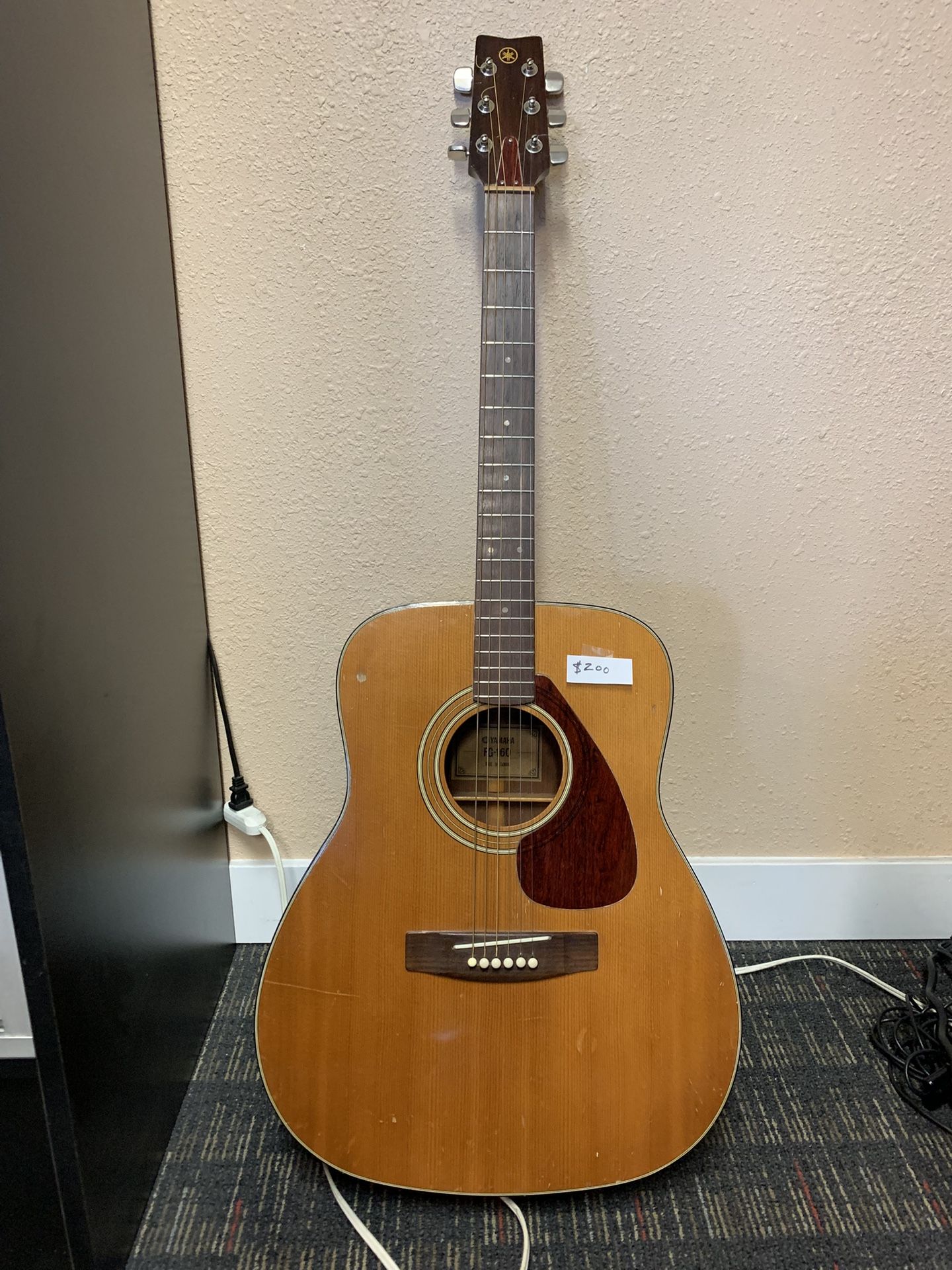 Vintage Yamaha FG-160 Taiwan Acoustic Guitar